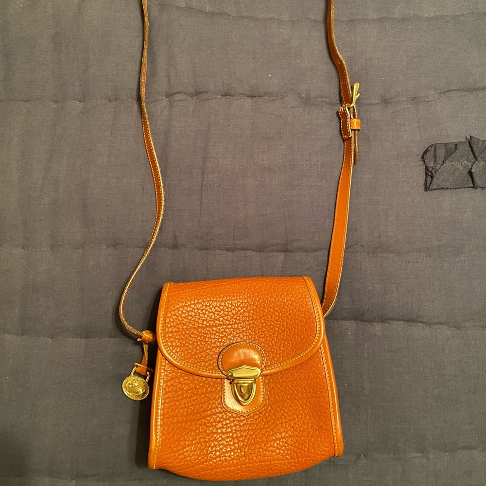 Vintage Dooney and Bourke purse
